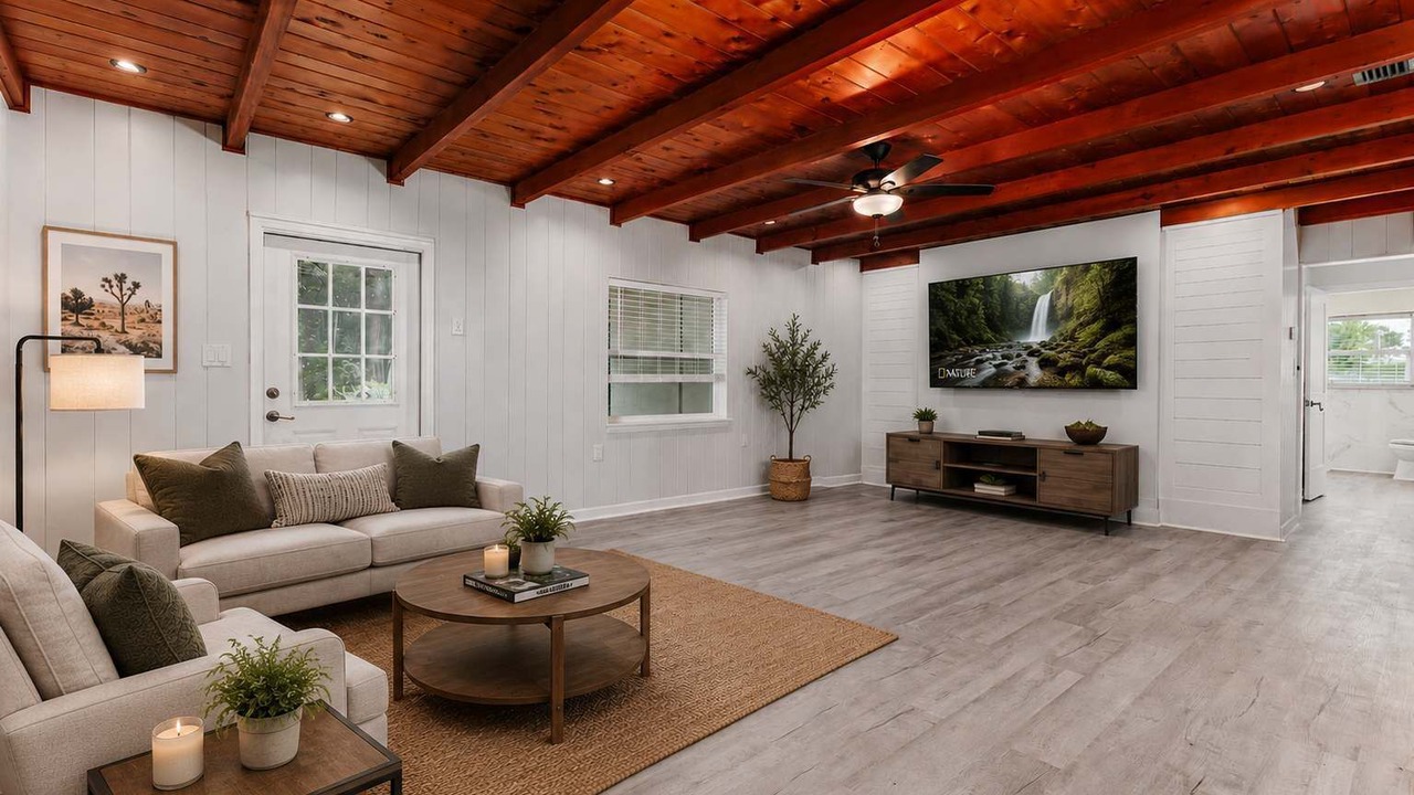Photo of Livingroom in Lakeland