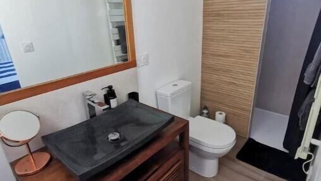 Photo of Bathroom in Le Cannet-des-Maures