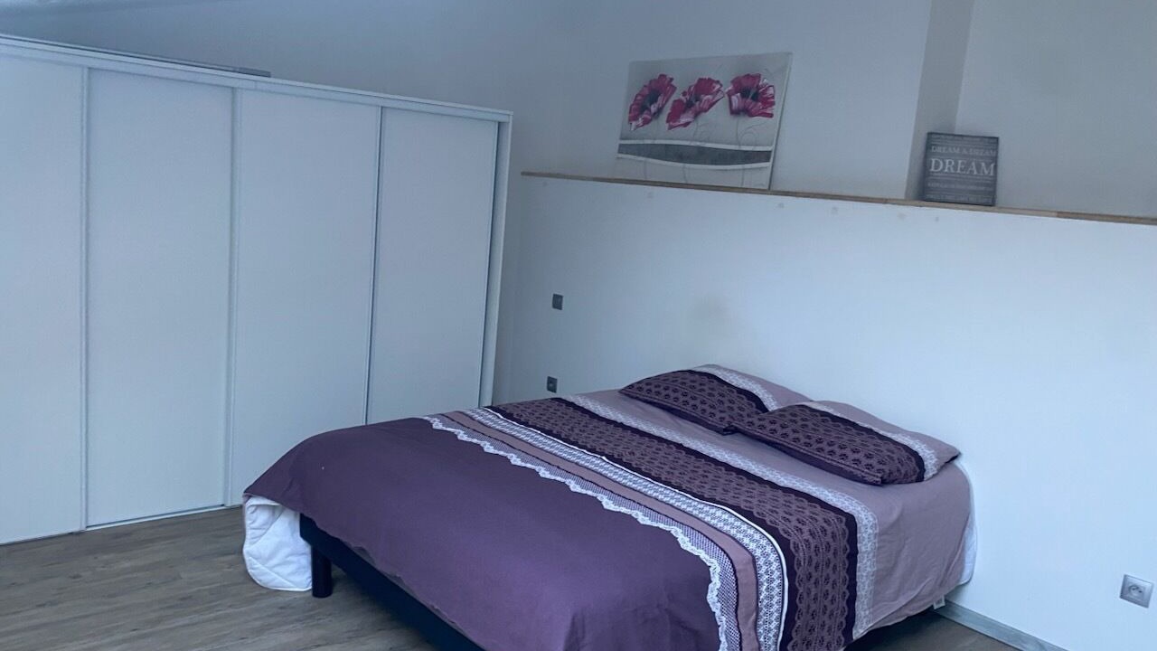 Photo of Bedroom in Regusse