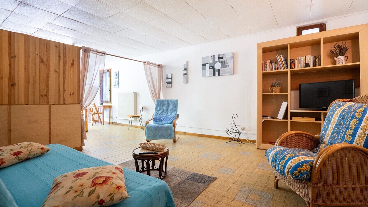 Photo of Bedroom in Montagnac-Montpezat