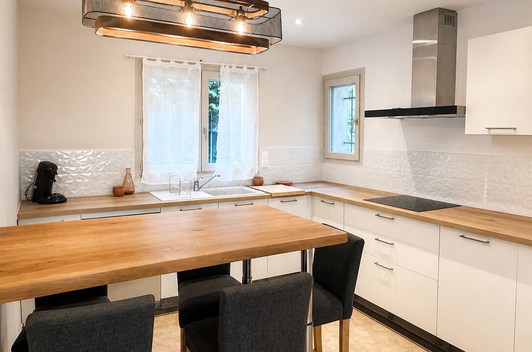 Photo of Kitchen in Saint-Marcel-d'Aredeche