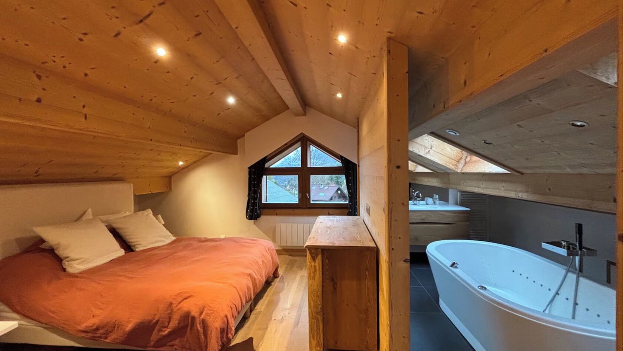 Photo of Bedroom in Les Contamines-Montjoie