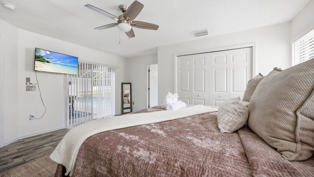Photo of Bedroom in Thousand Oaks