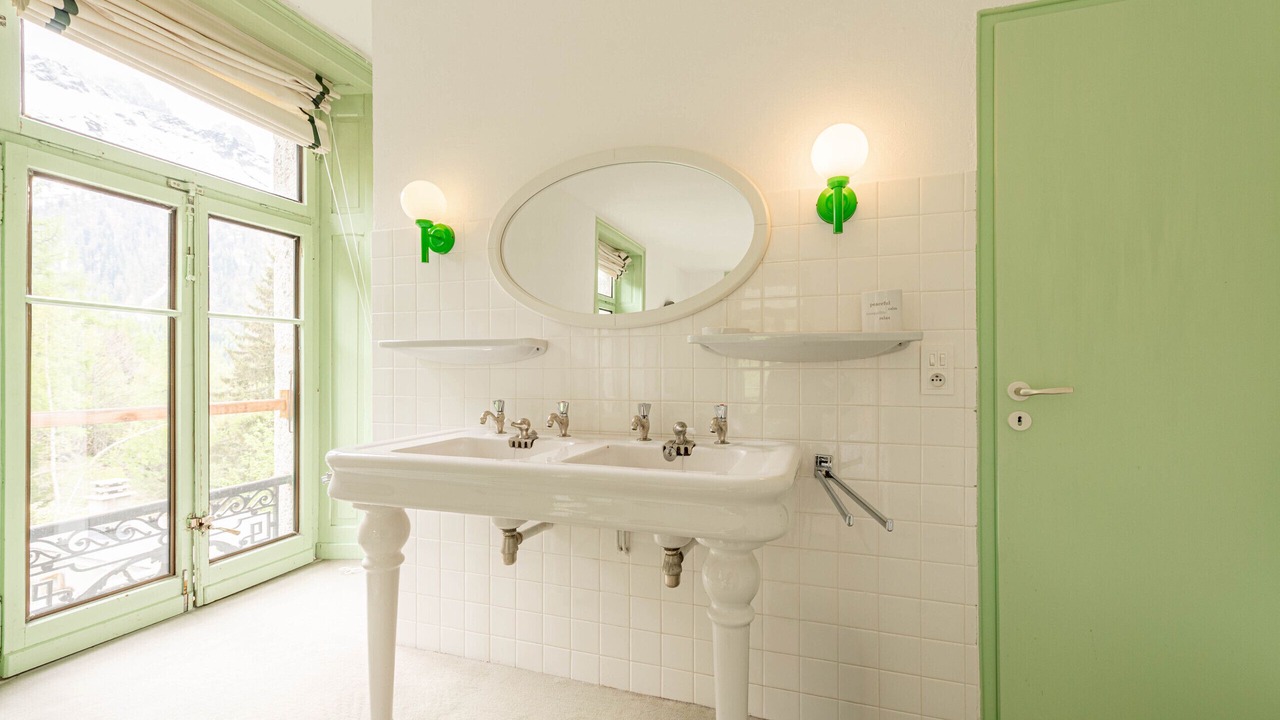 Photo of Bathroom in Montroc