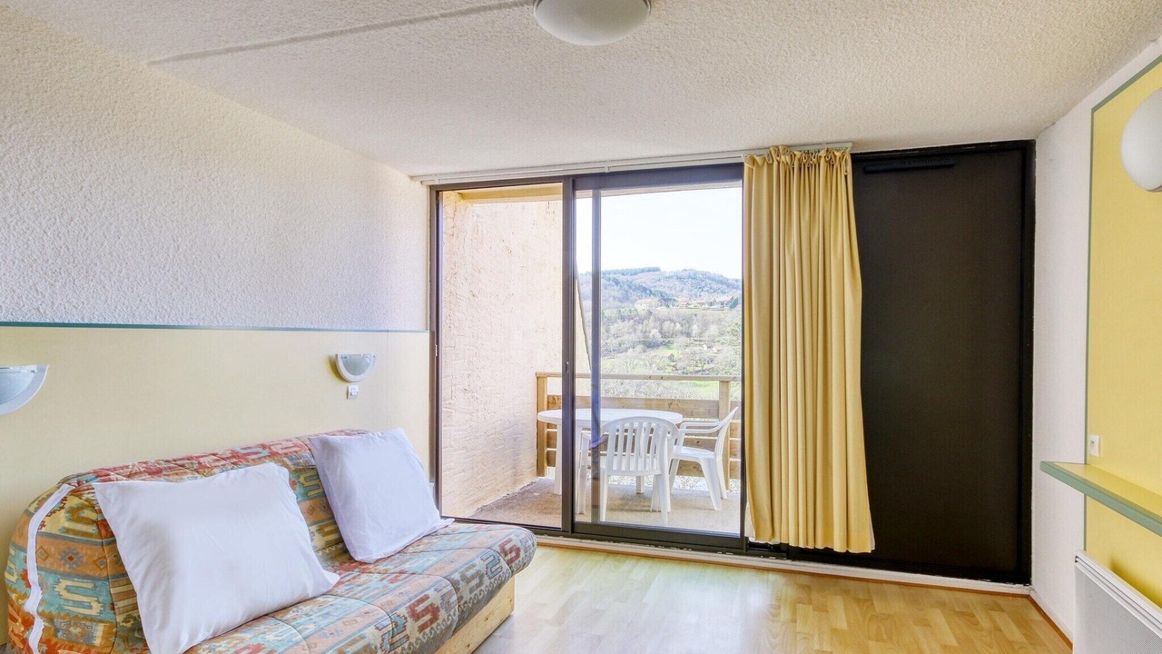 Photo of Livingroom in Miremont