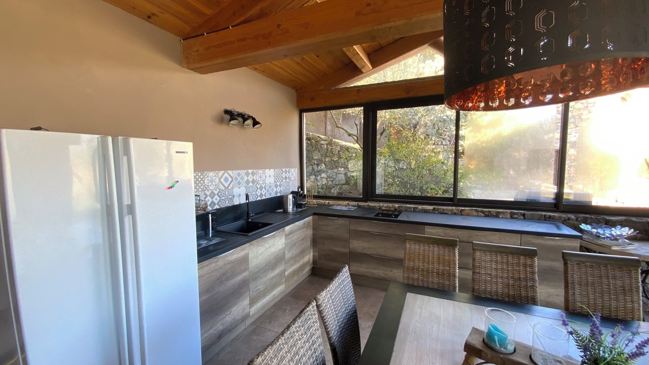 Photo of Kitchen in Ampus