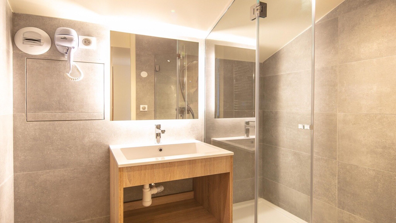 Photo of Bathroom in Doucy-Combelouviere