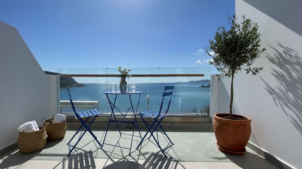 Photo of Patio Balcony in Haraki