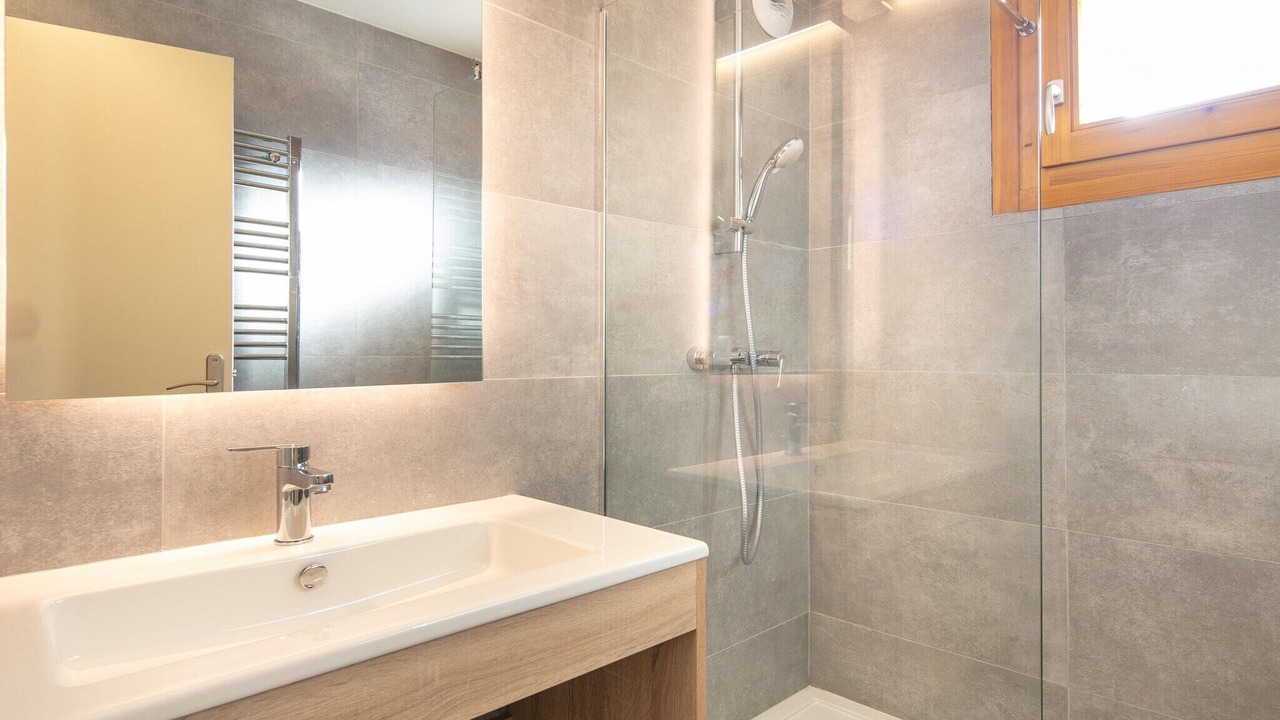 Photo of Bathroom in Doucy-Combelouviere