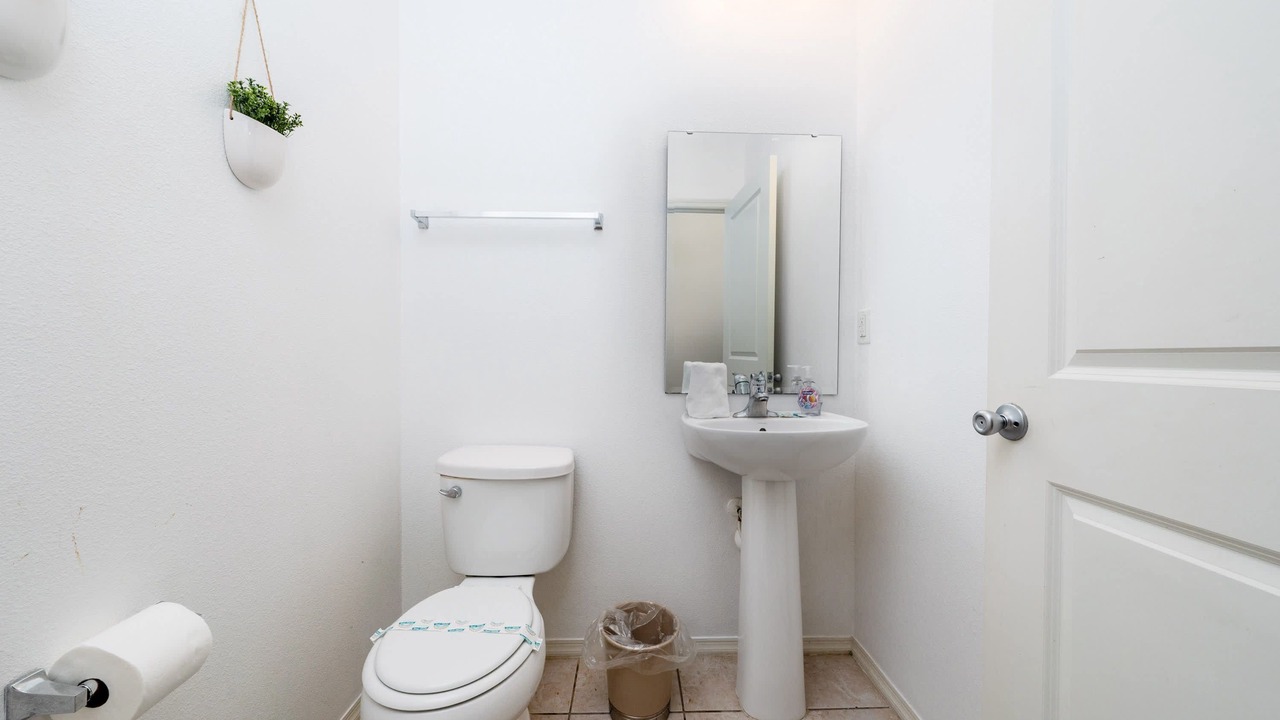 Photo of Bathroom in Crystal Cove