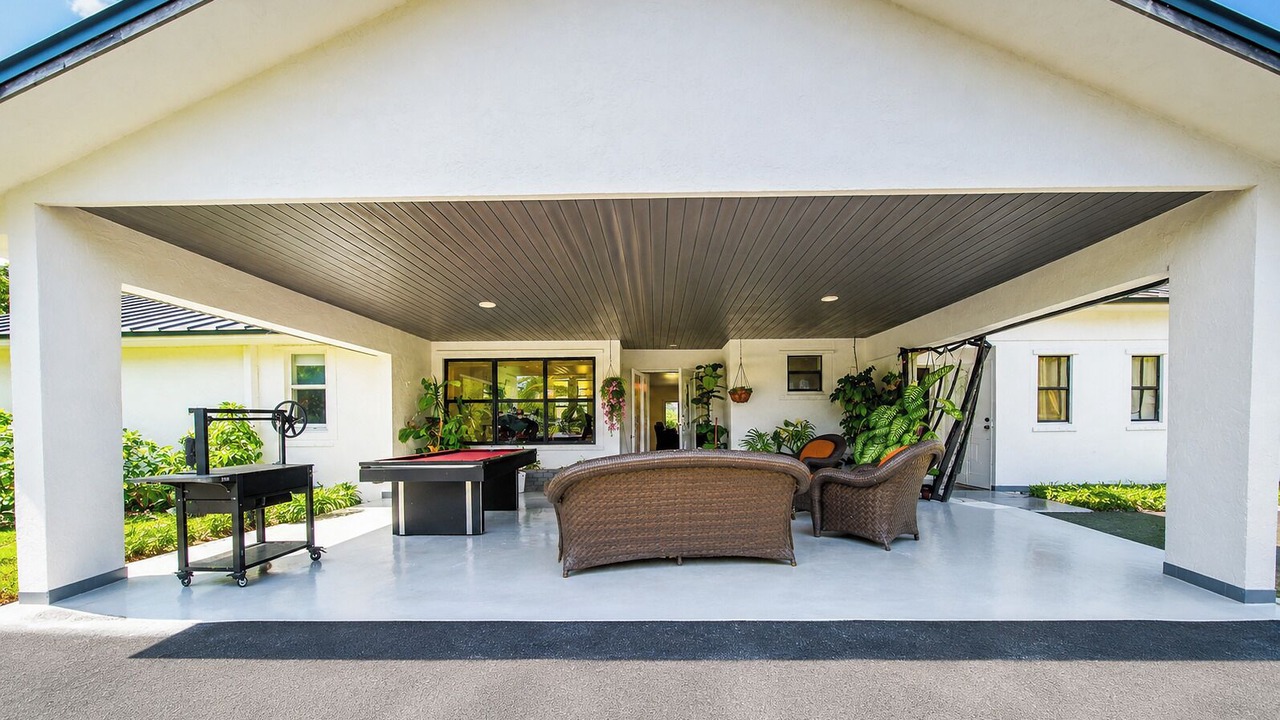 Photo of Patio Balcony in Tamiami