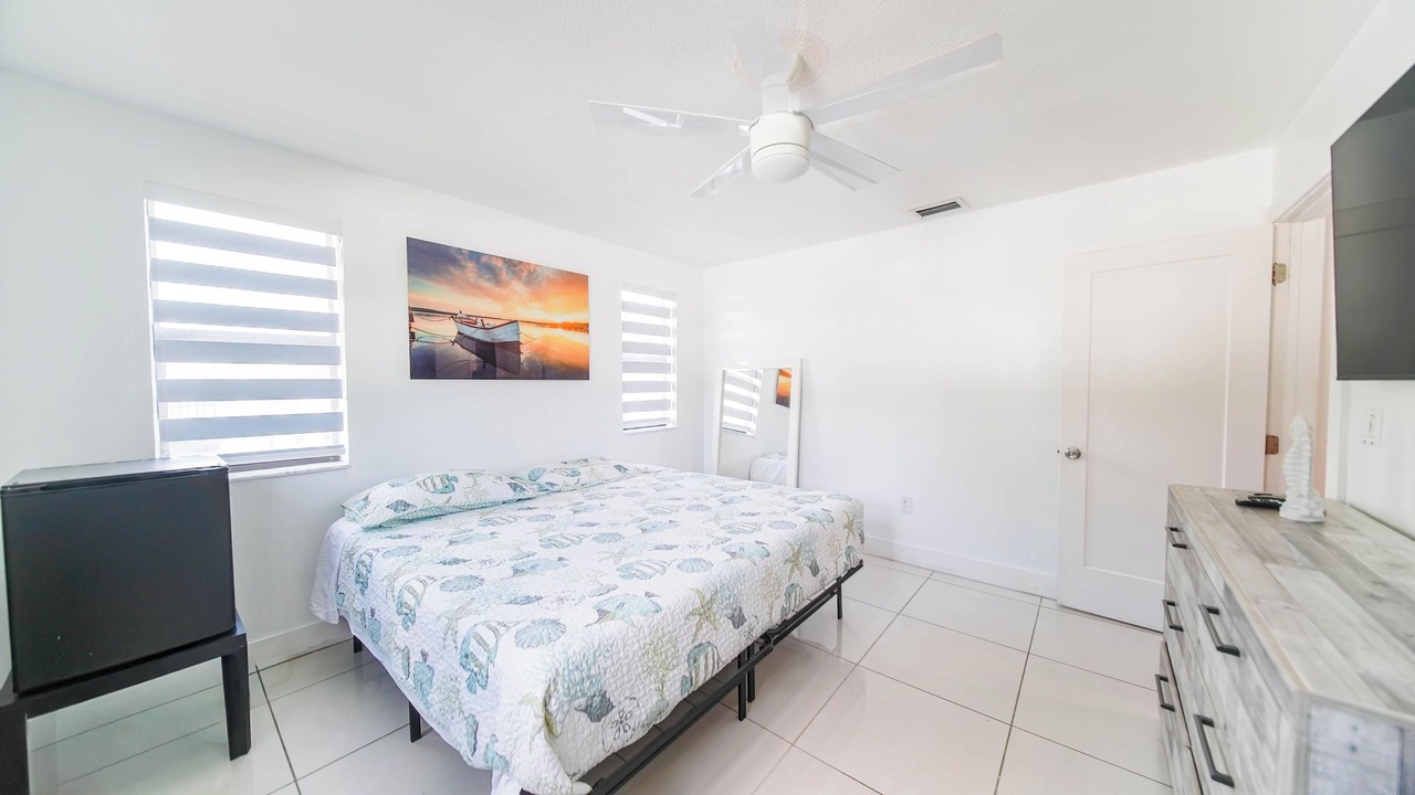 Photo of Bedroom in Tamiami