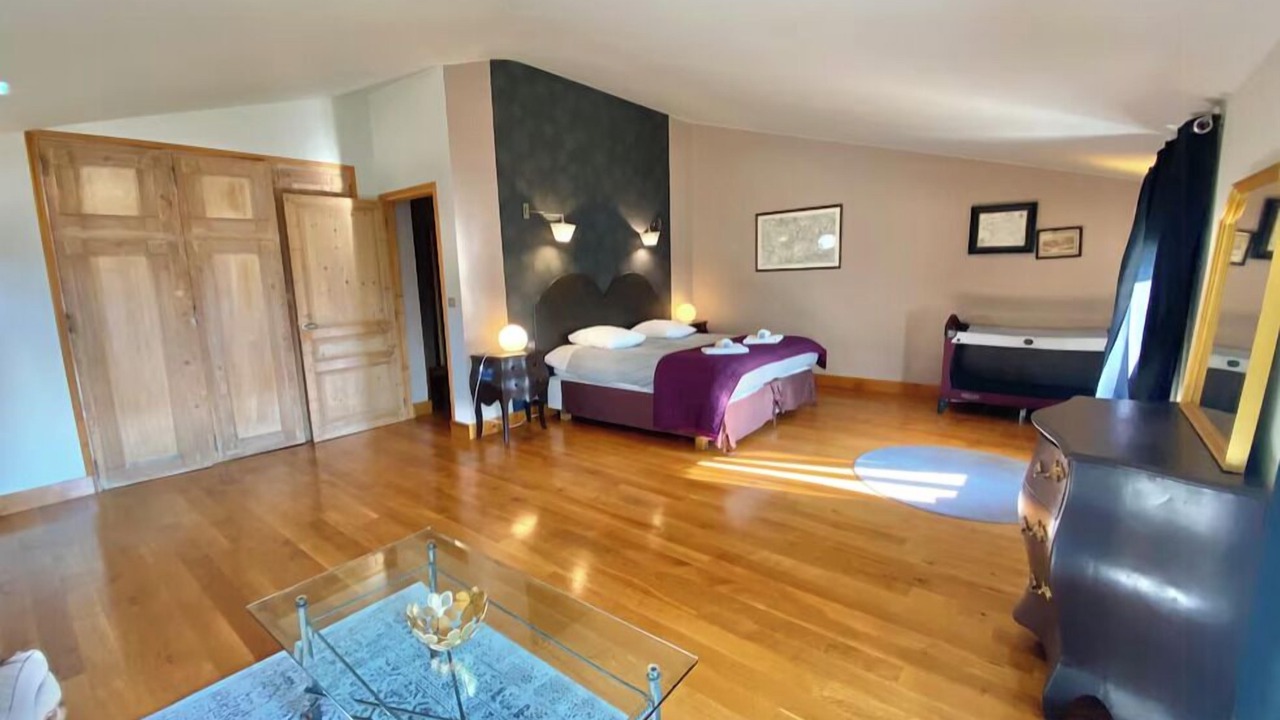 Photo of Bedroom in Chateauneuf-du-Pape