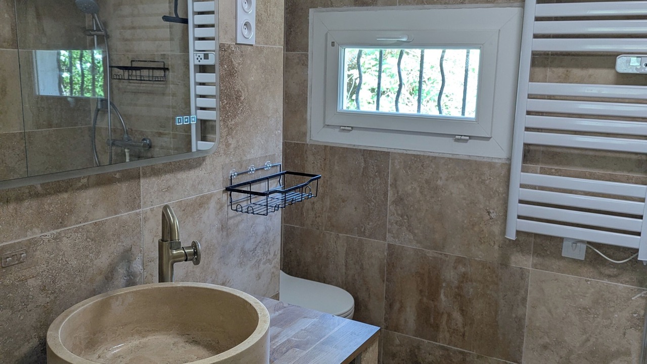 Photo of Bathroom in Ginasservis