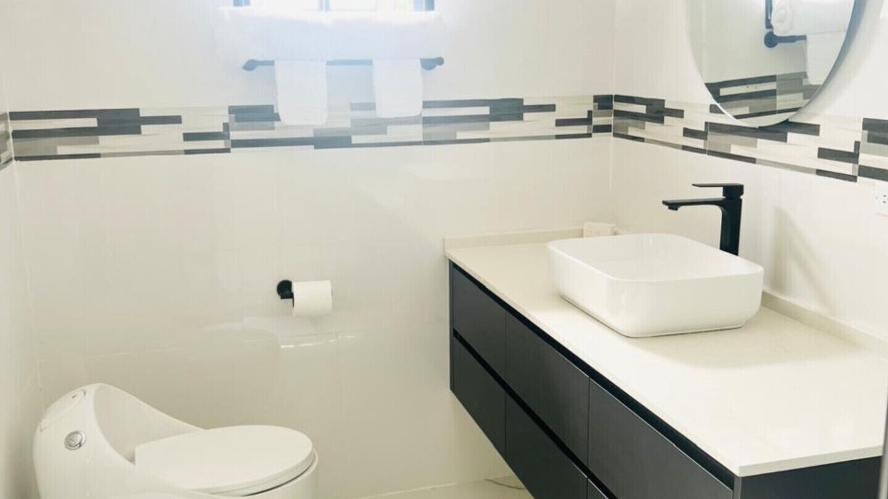 Photo of Bathroom in Runaway Bay