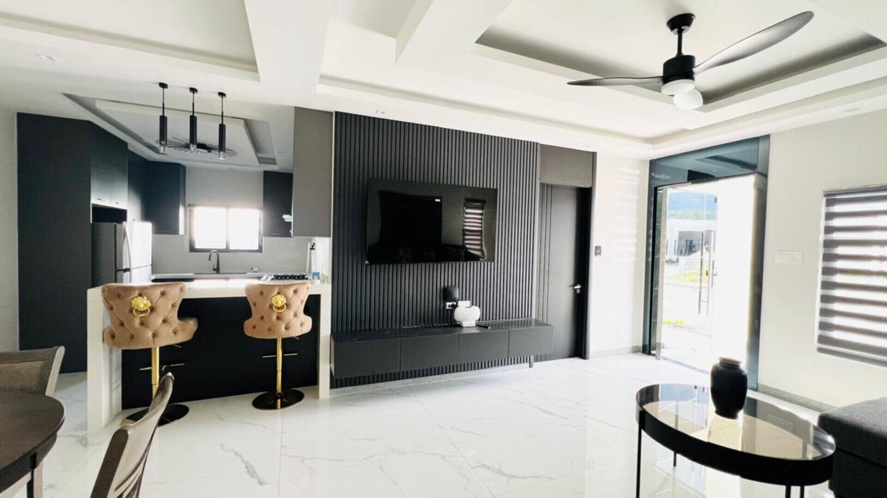 Photo of Livingroom in Runaway Bay