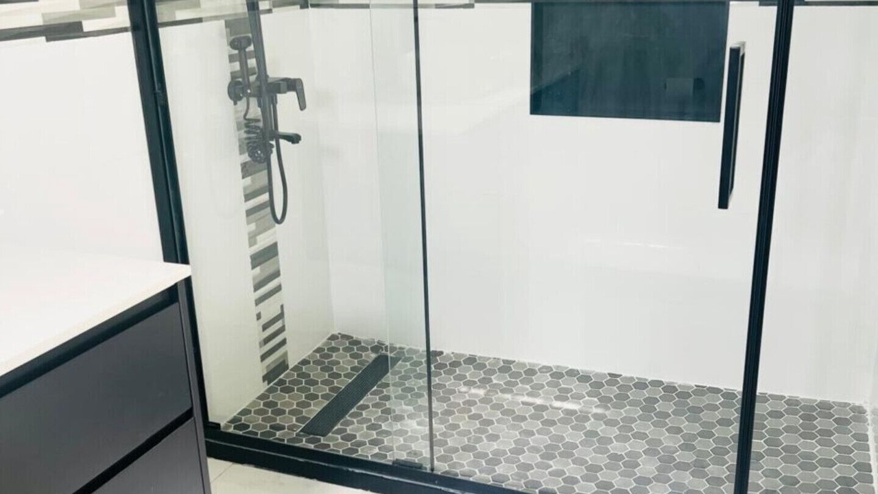 Photo of Bathroom in Runaway Bay
