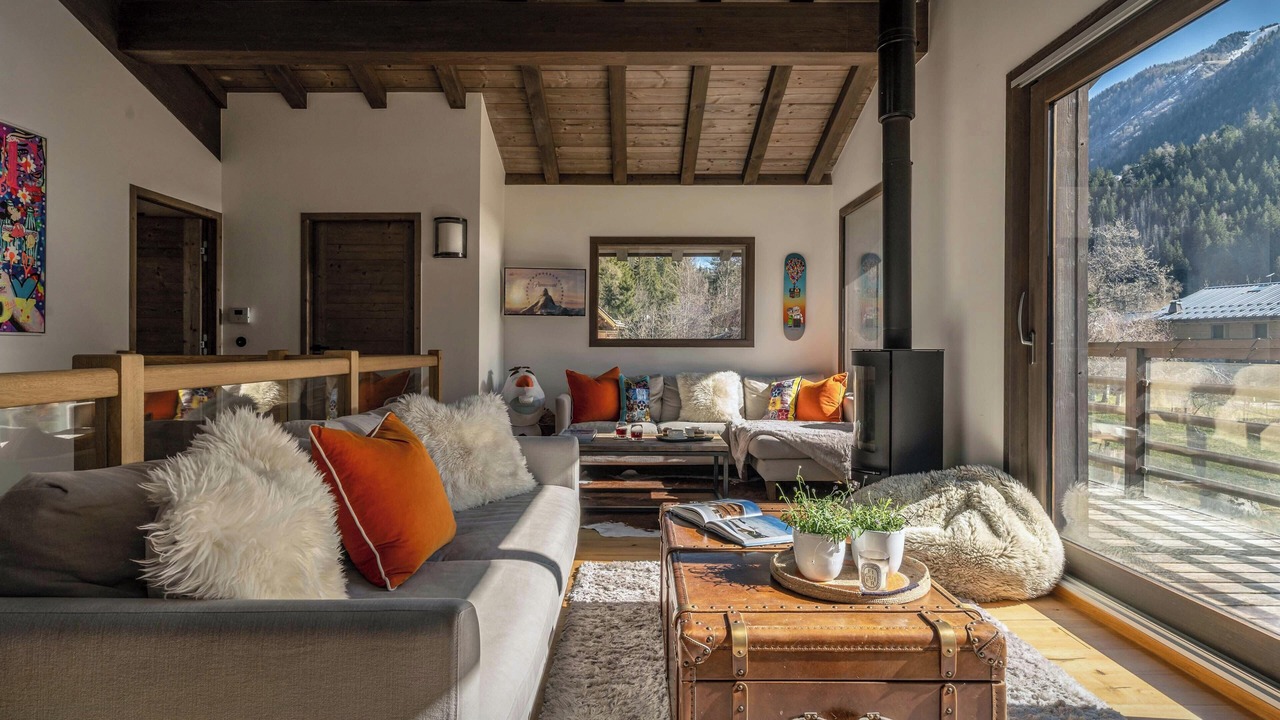 Photo of Livingroom in Les Tines