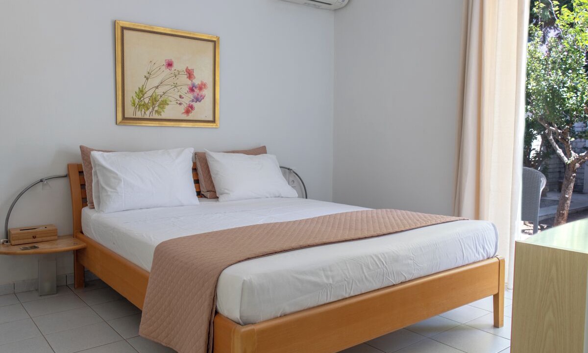 Photo of Bedroom in Lavreotiki