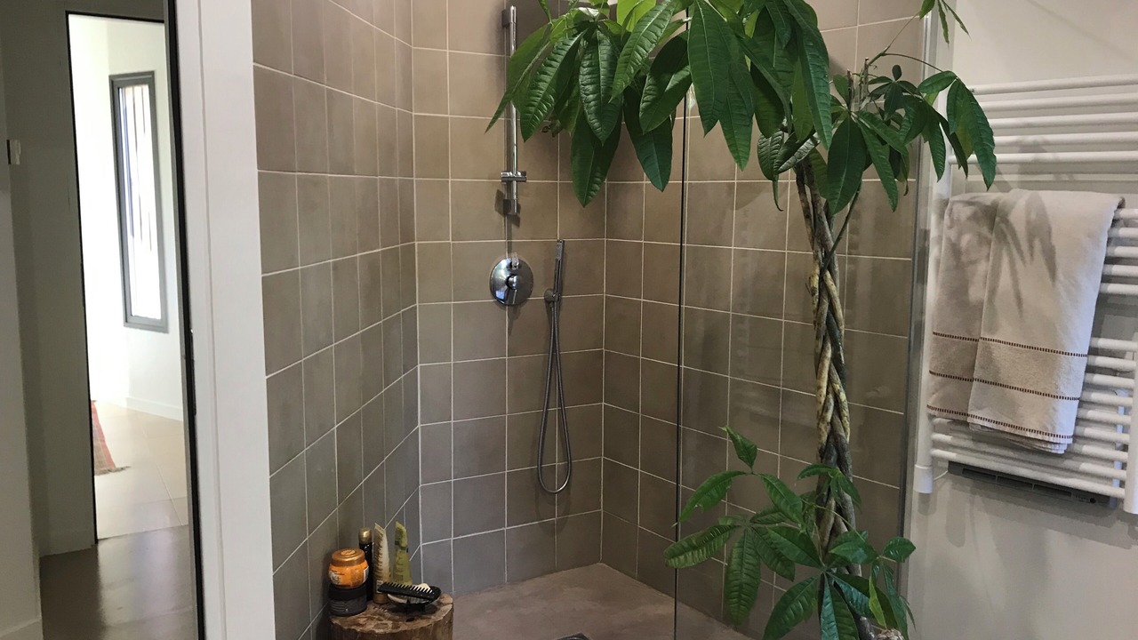 Photo of Bathroom in Beaurecueil