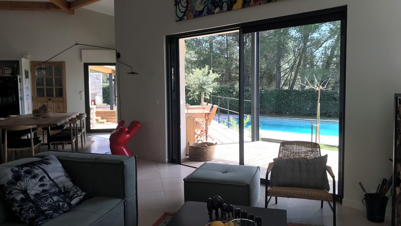 Photo of Livingroom in Beaurecueil