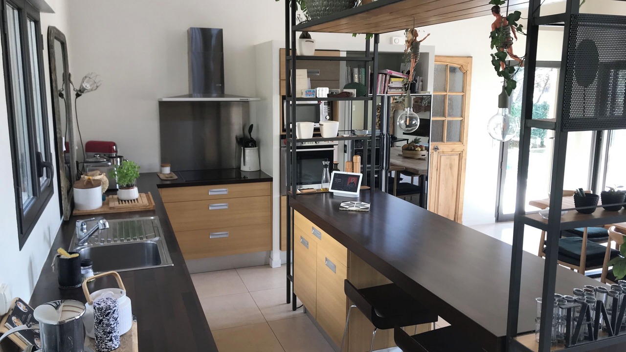 Photo of Kitchen in Beaurecueil