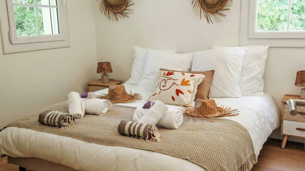 Photo of Bedroom in Nans-les-Pins