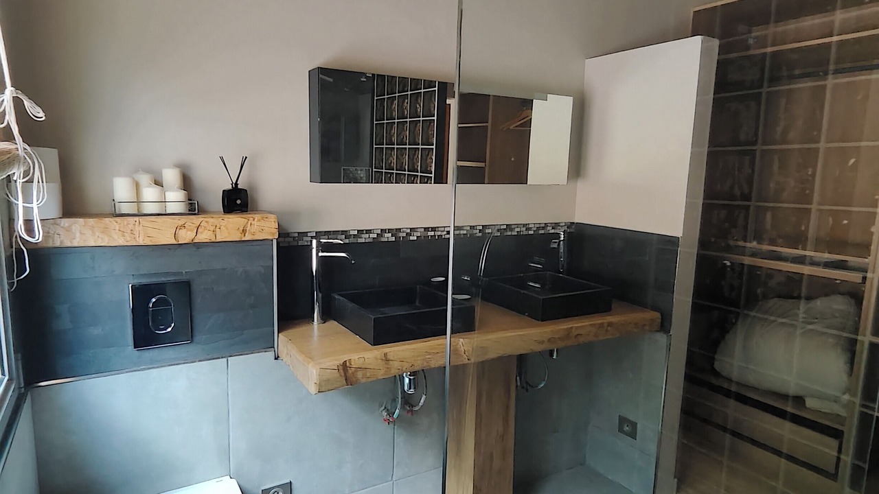 Photo of Bathroom in Lorgues