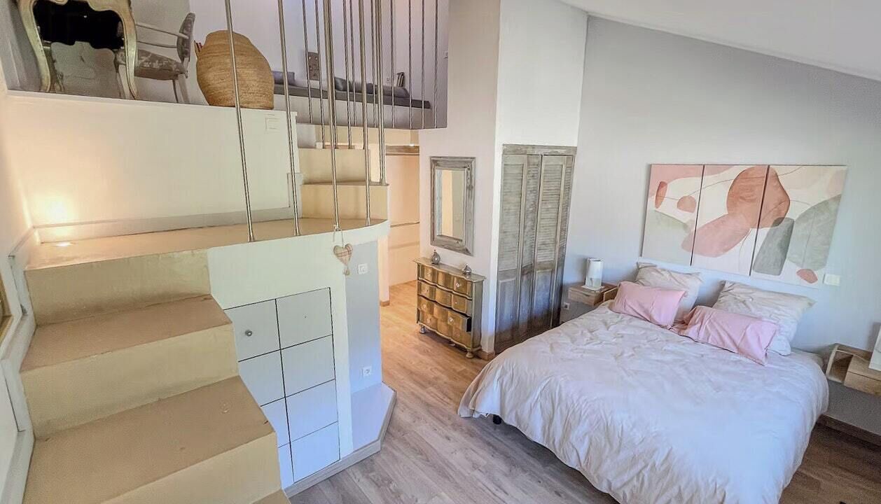Photo of Bedroom in Fuveau