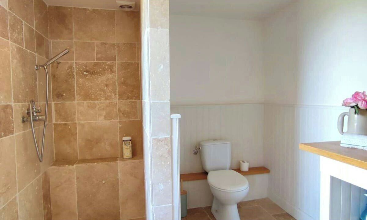 Photo of Bathroom in Joyeuse
