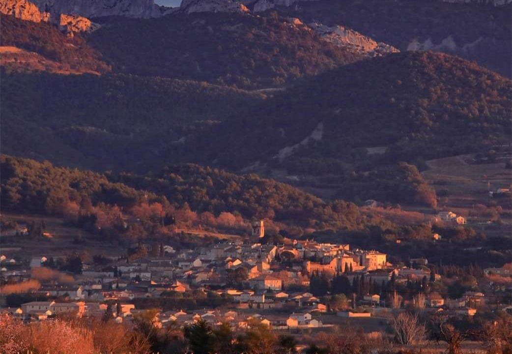 Photo of Others in Sablet