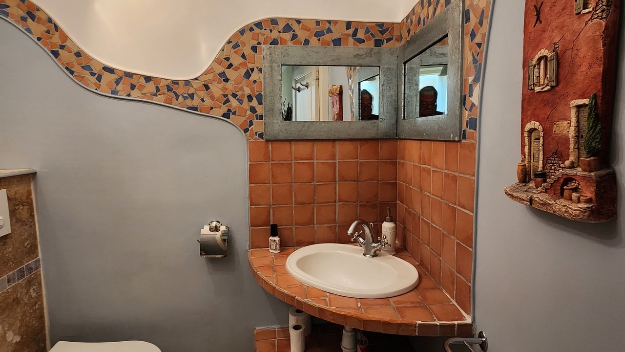 Photo of Bathroom in Sablet
