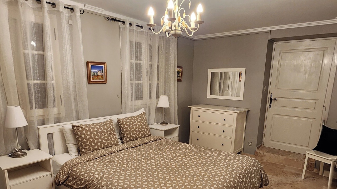 Photo of Bedroom in Sablet
