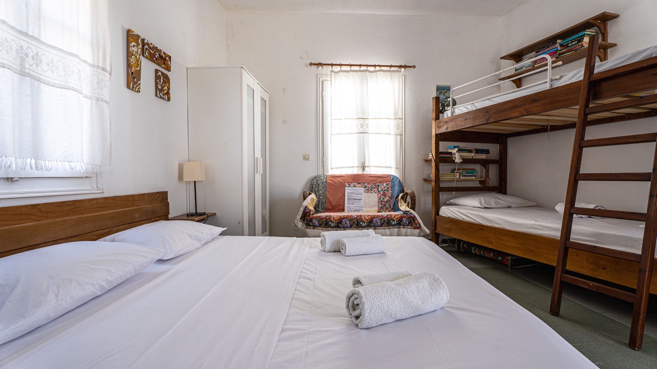 Photo of Bedroom in Lefkes