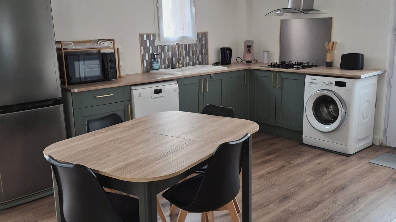 Photo of Kitchen in Labastide-de-Virac