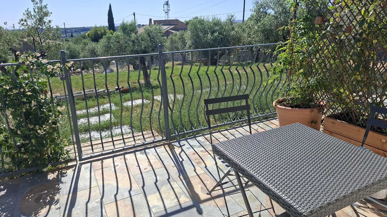 Photo of Patio Balcony in Valensole