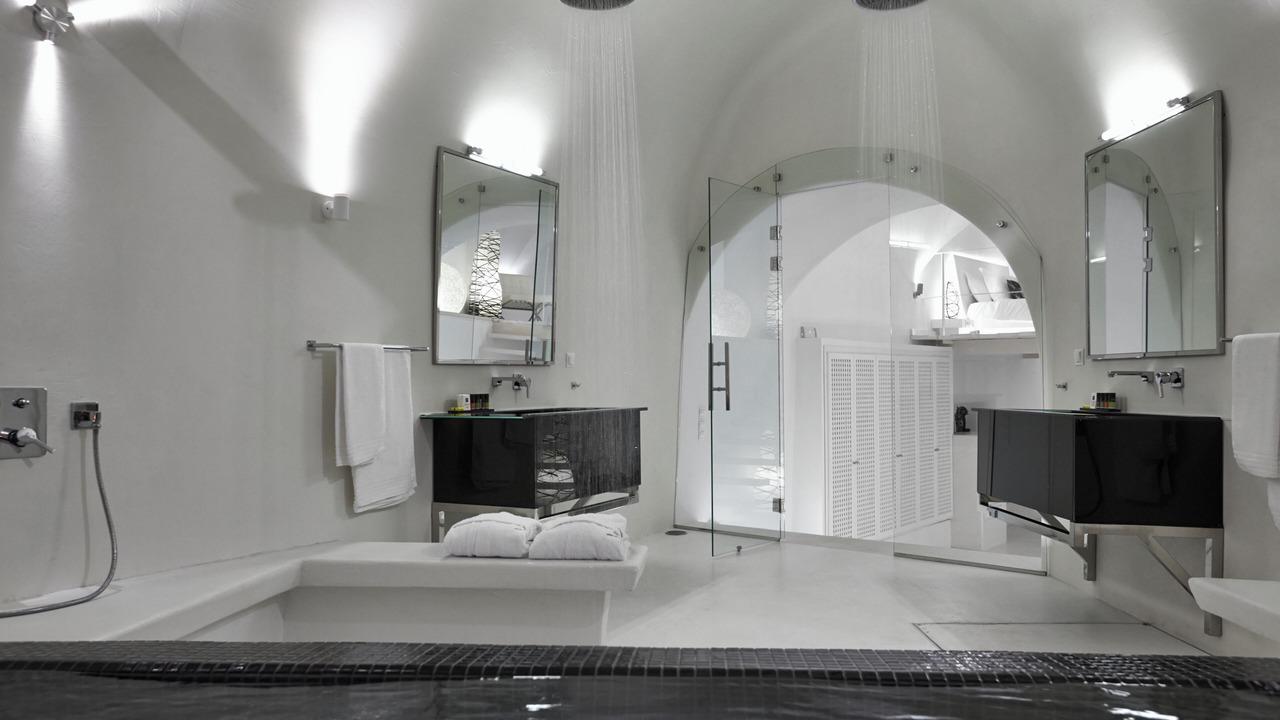 Photo of Bathroom in Imerovigli