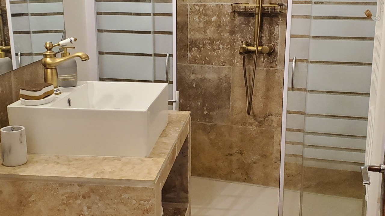 Photo of Bathroom in Saint-Felicien