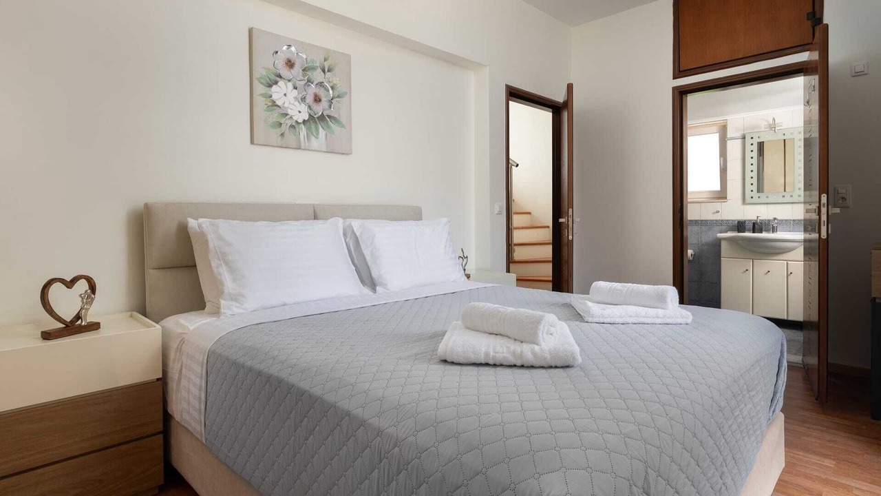 Photo of Bedroom in Asgourou
