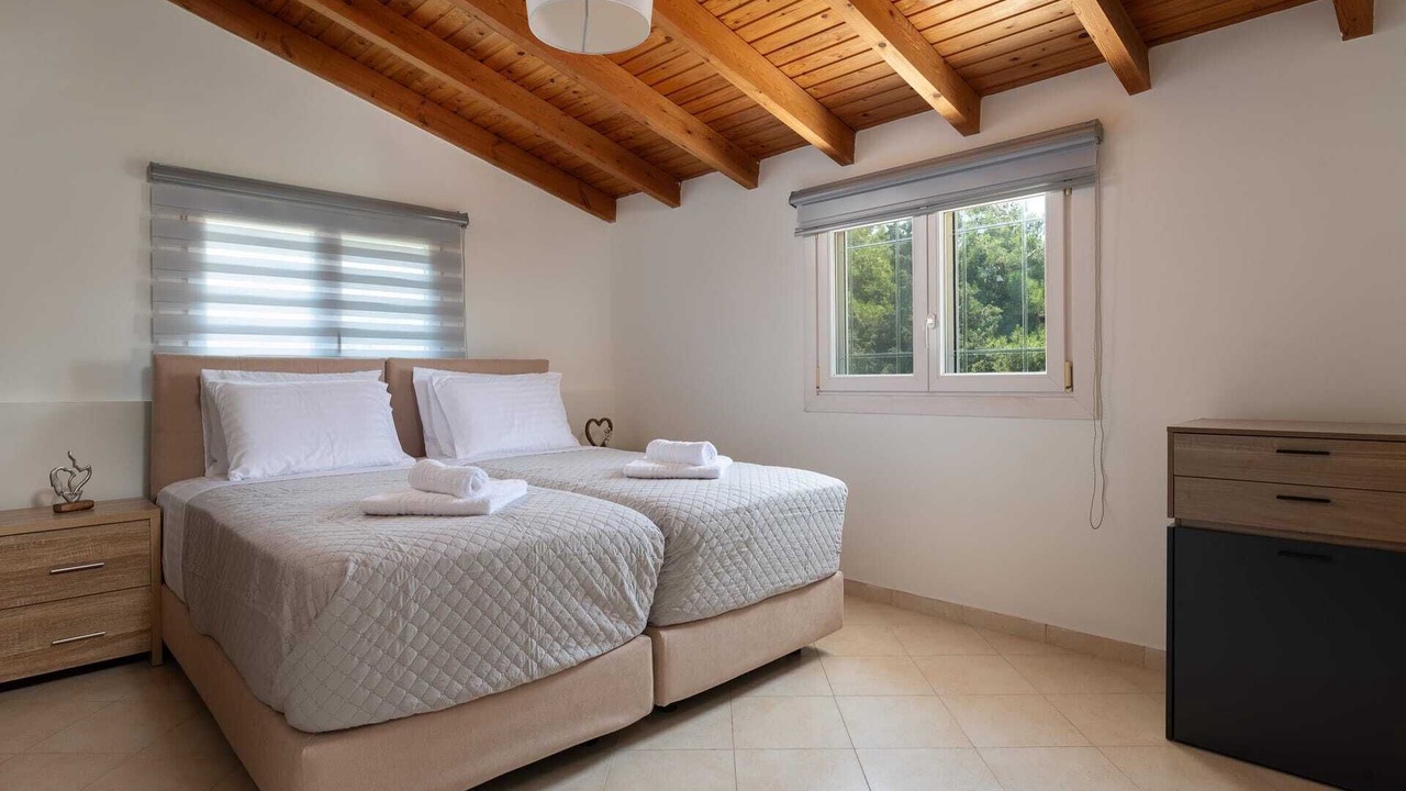 Photo of Bedroom in Asgourou