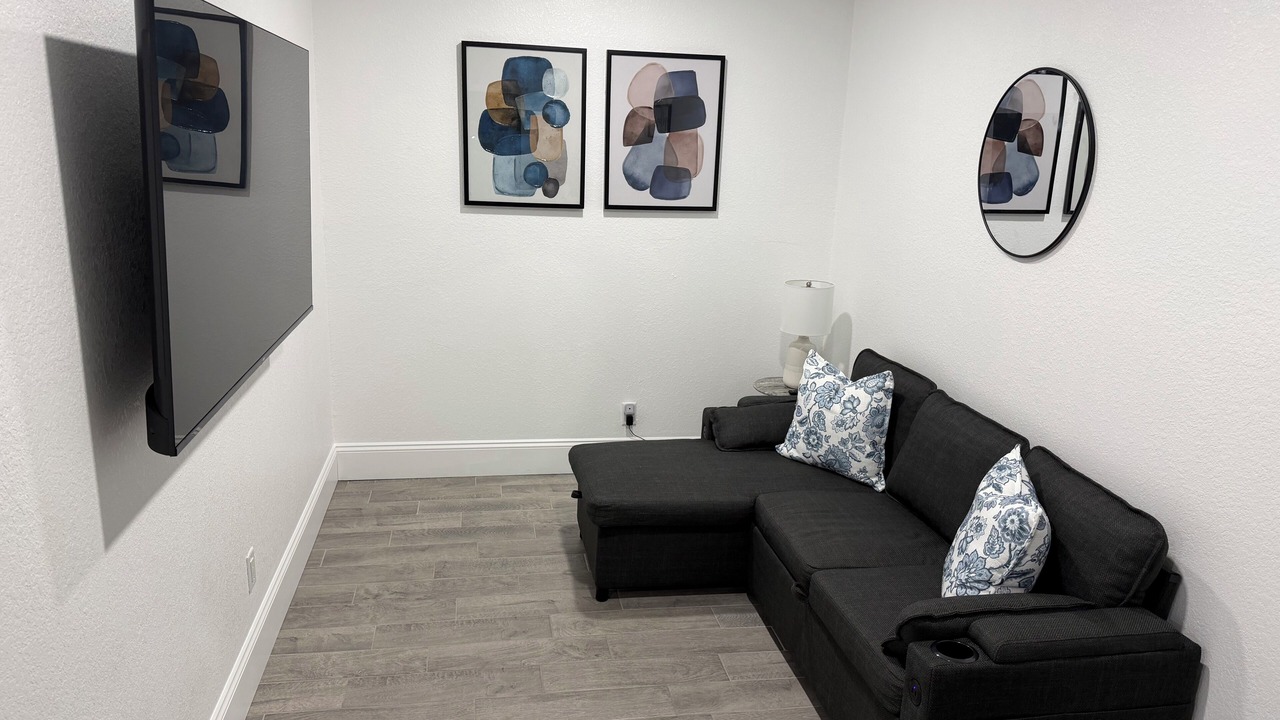 Photo of Livingroom in East County Civic Group