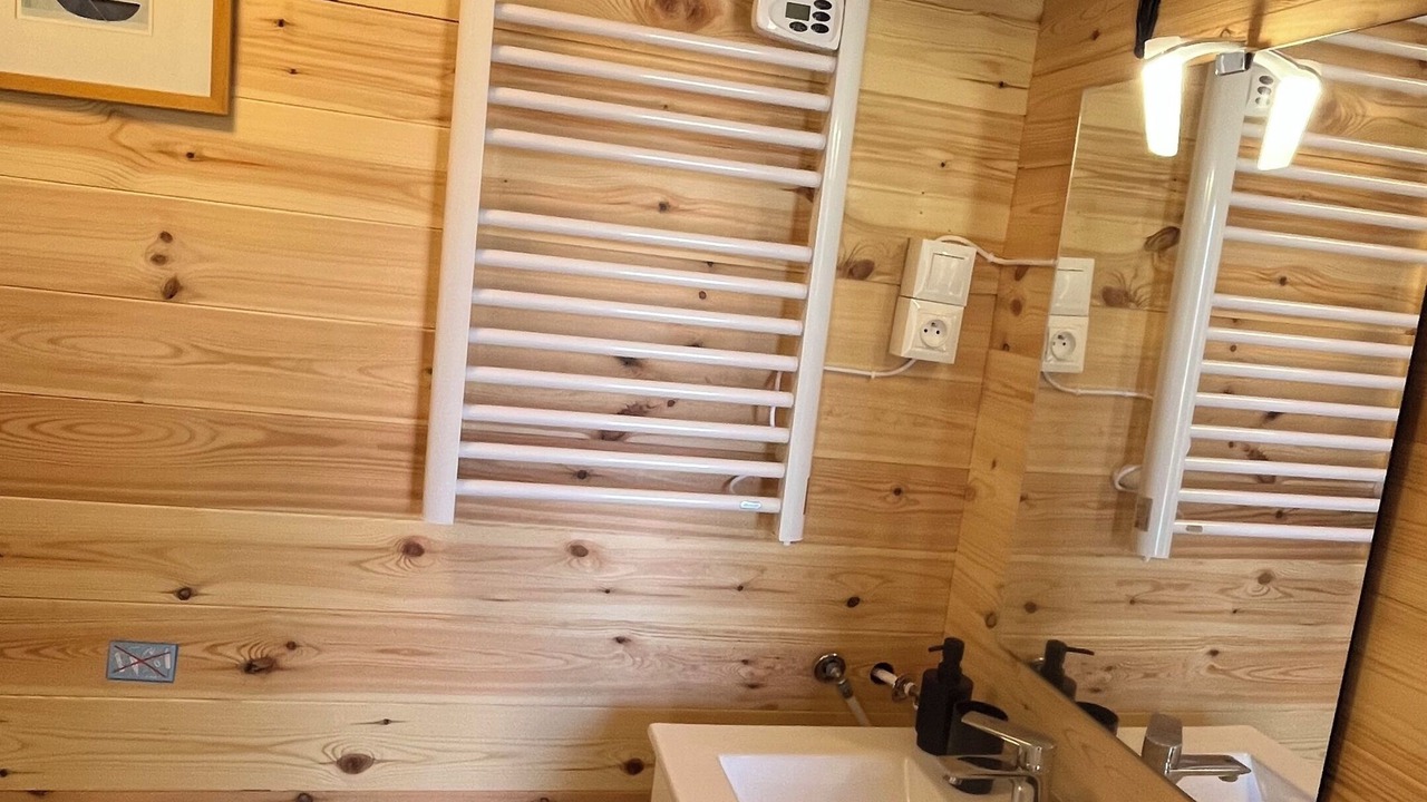 Photo of Bathroom in Perrignier
