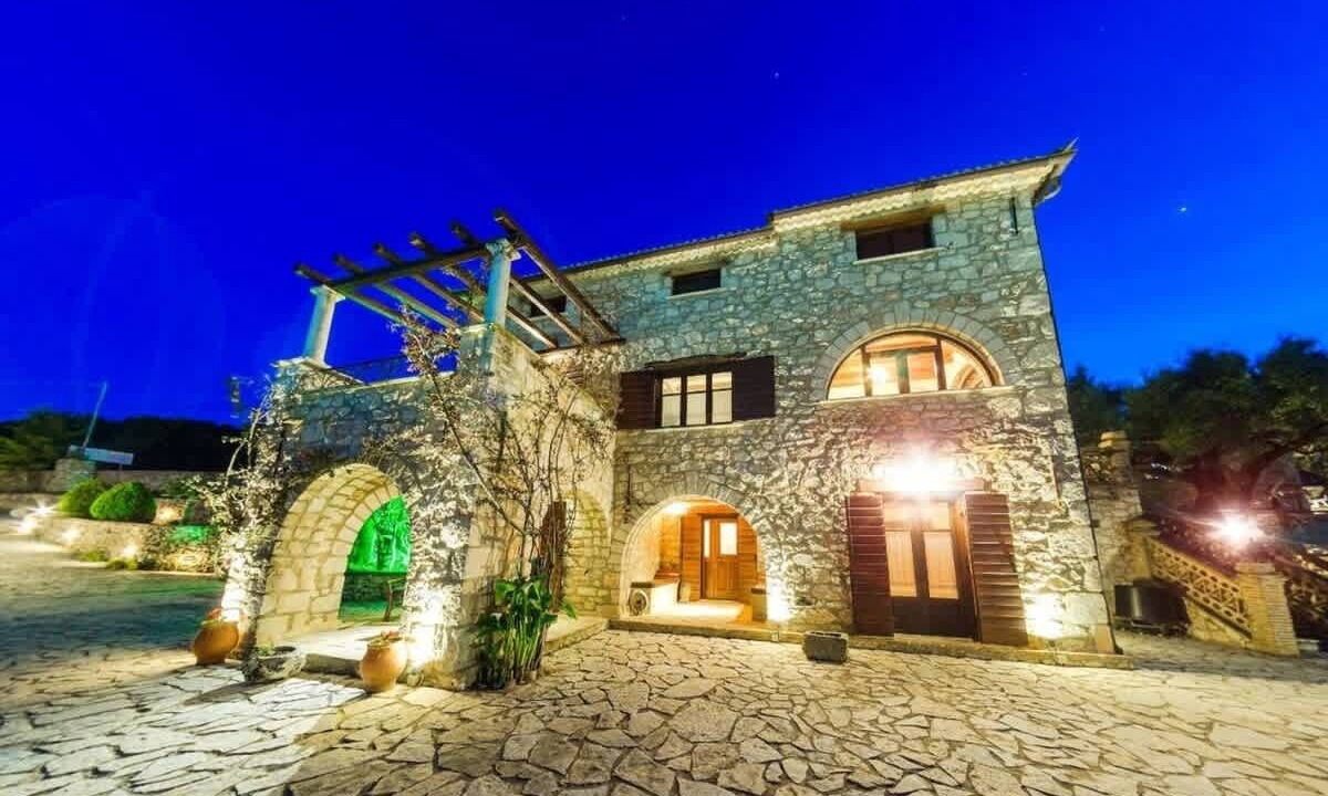 Photo of Outdoor in Skinaria