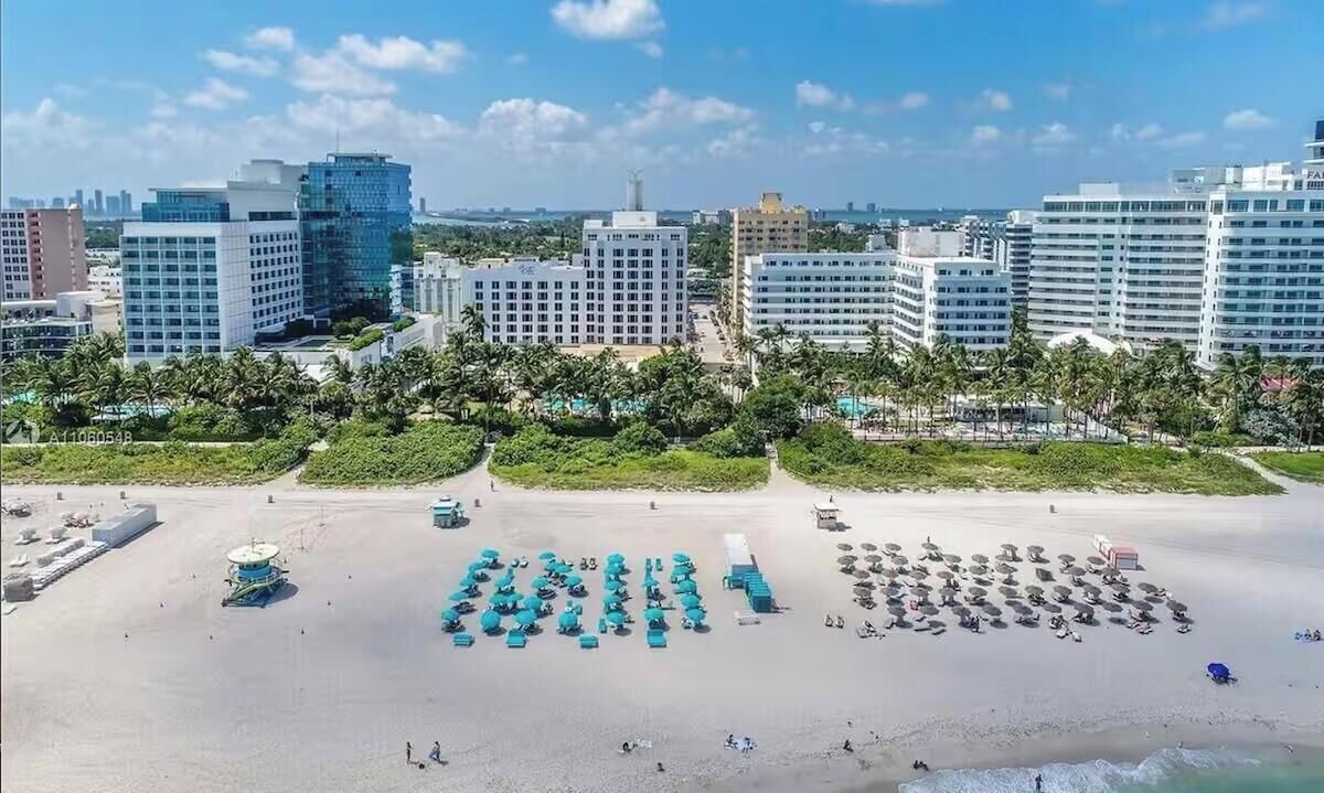 Photo of Others in Mid Beach