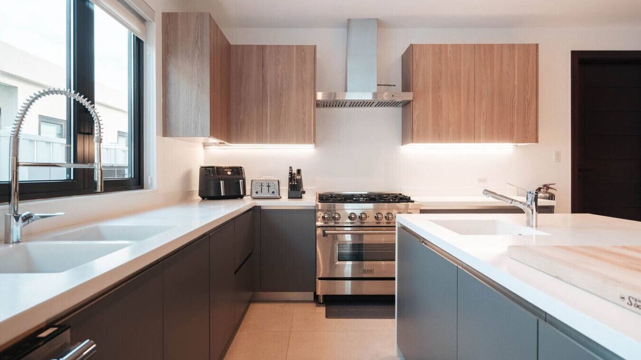 Photo of Kitchen in Runaway Bay