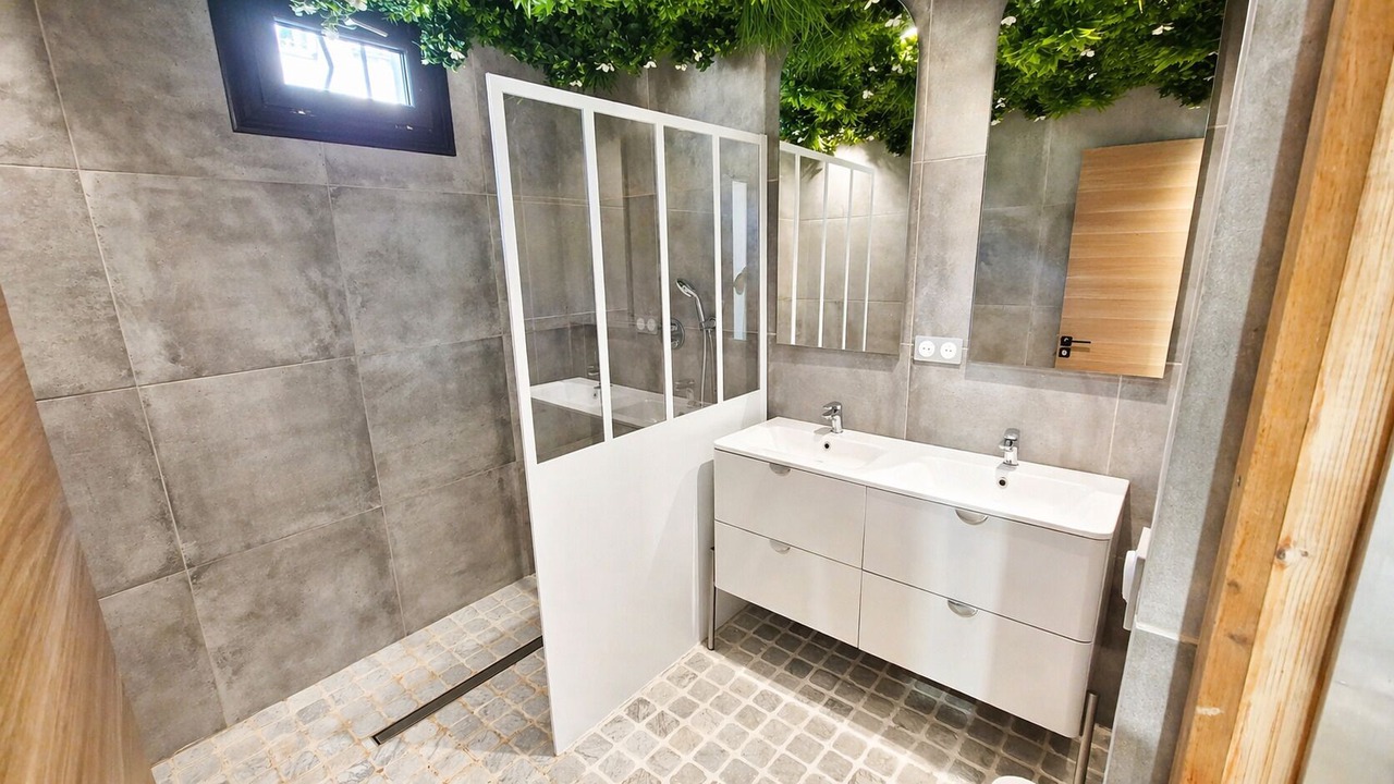Photo of Bathroom in Gonfaron