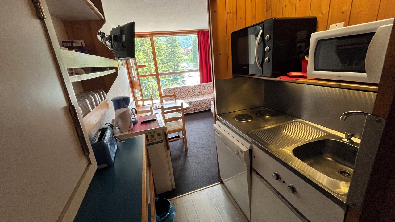 Photo of Kitchen in Arc-1800