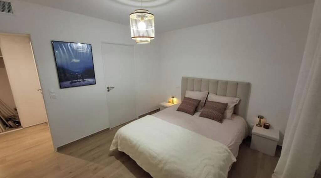 Photo of Bedroom in Villeneuve-Loubet