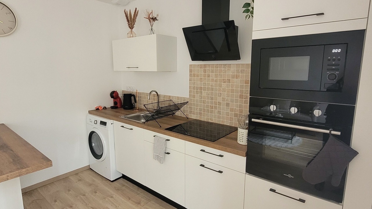 Photo of Kitchen in Commentry
