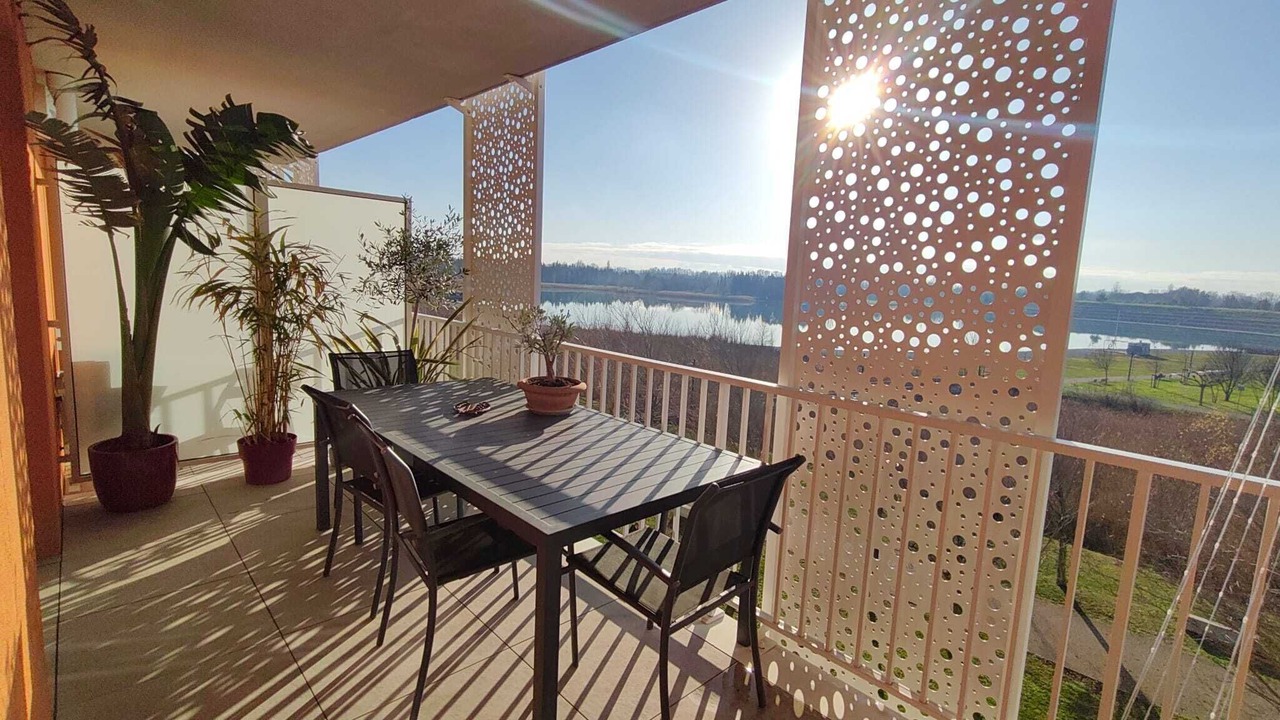Photo of Outdoor in Monteux